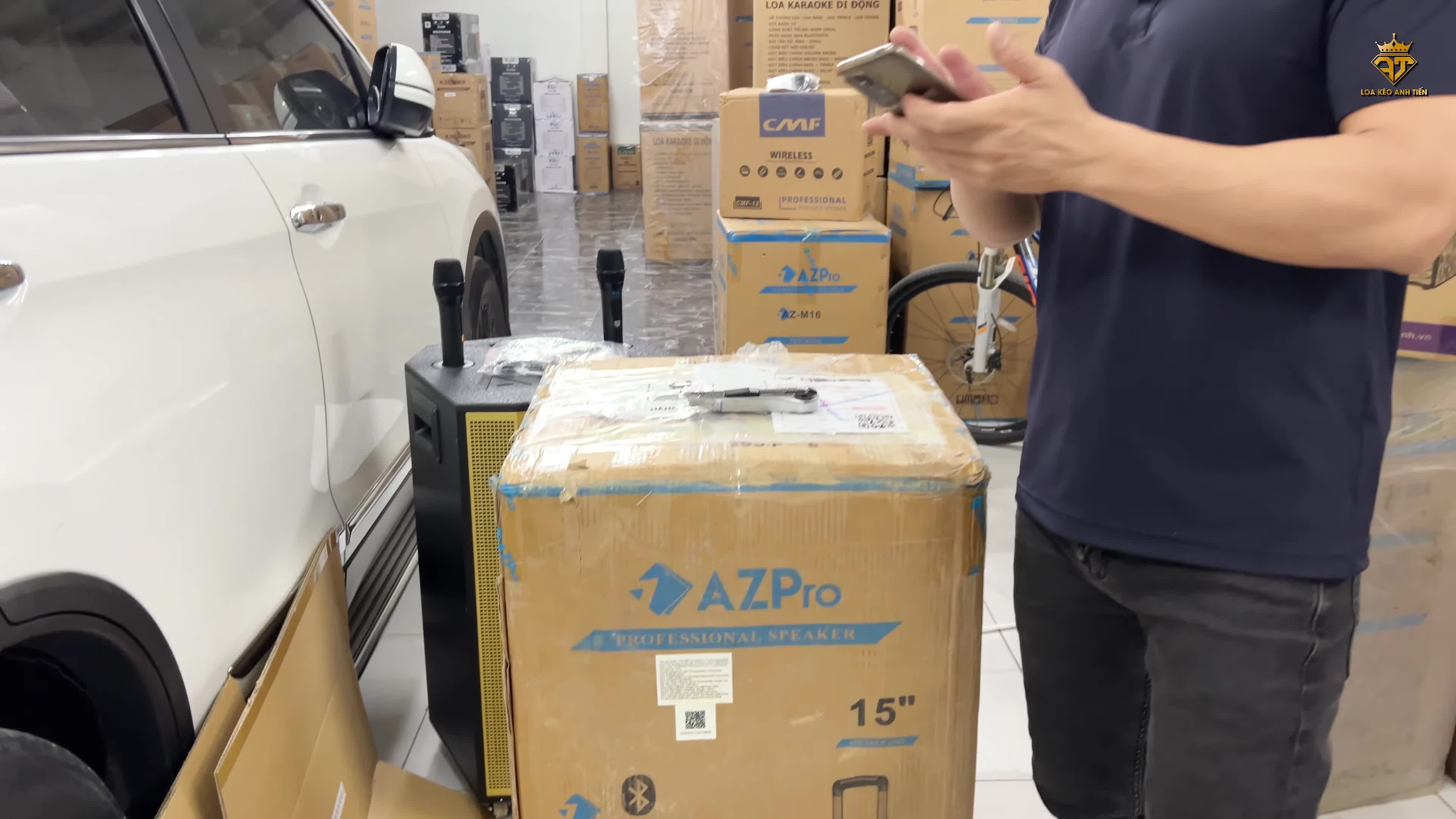 Ảnh tin nhắn giữa người bán và khách hàng