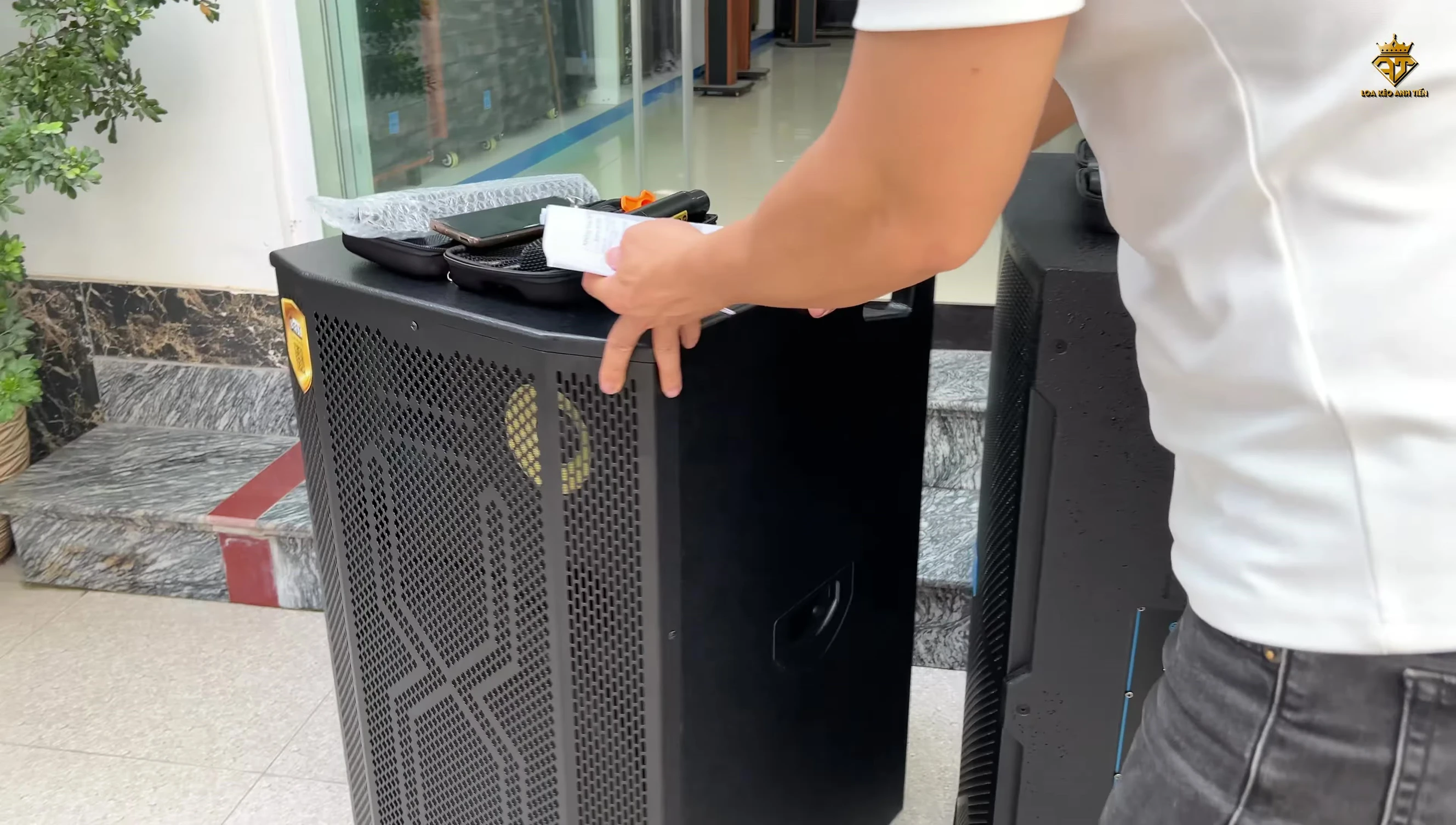 Ảnh chi tiết bo mạch loa BEST 6930